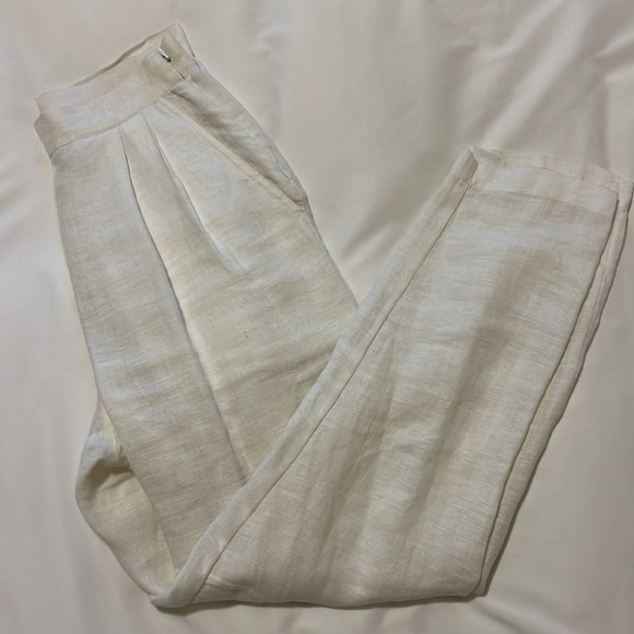 White linen trousers - Picture 2 of 3